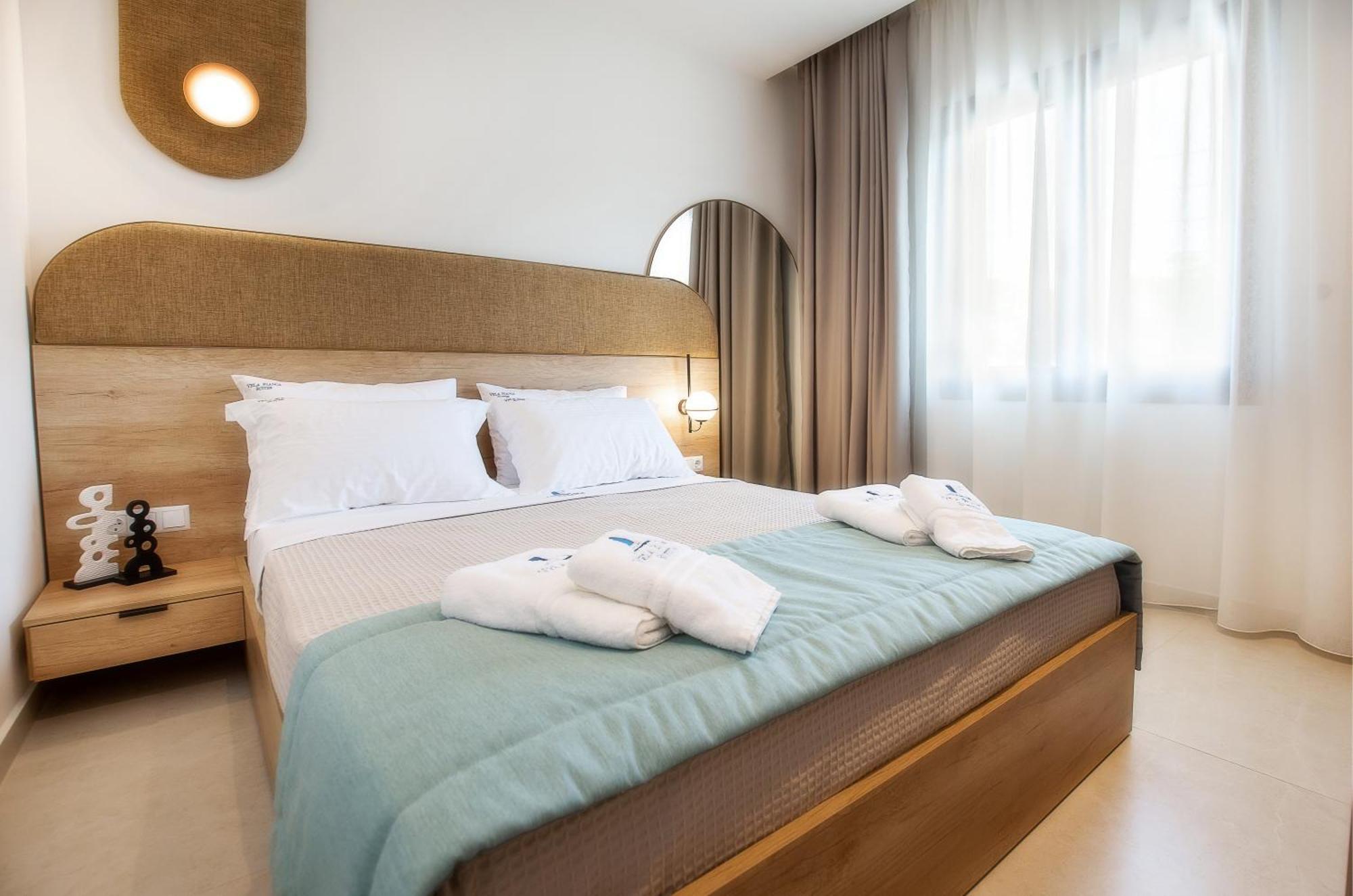 Vela Bianca Suites ลิเมนาเรีย ภายนอก รูปภาพ
